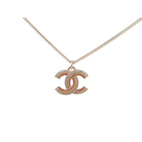 collier chanel logo cc prix